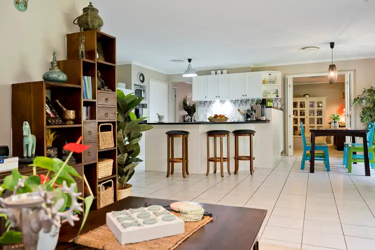 Sixth view of Homely house listing, 4 Coolgardie Court, Arana Hills QLD 4054