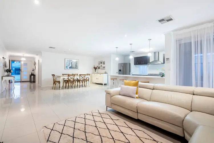 Fifth view of Homely house listing, 20 Emperor Approach, Success WA 6164