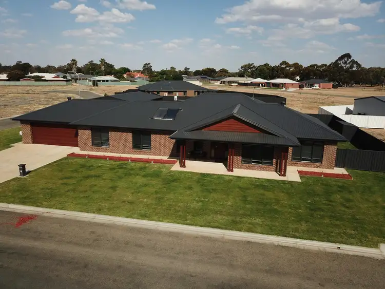 Fifth view of Homely house listing, 8 ARGOON AVENUE, Jerilderie NSW 2716