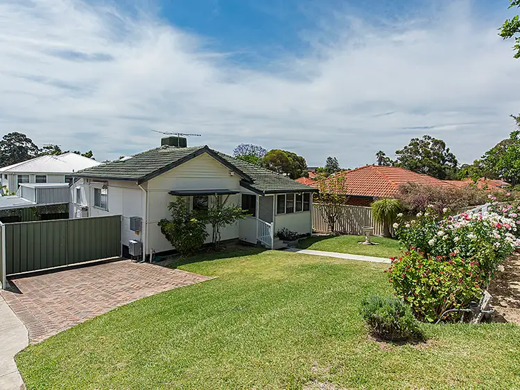65 Langler Street, Victoria Park WA 6100