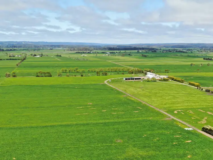 23239 Bass Hwy 125 Innes Rd 235 Hardmans Rd Nicholls Rd, Smithton TAS 7330