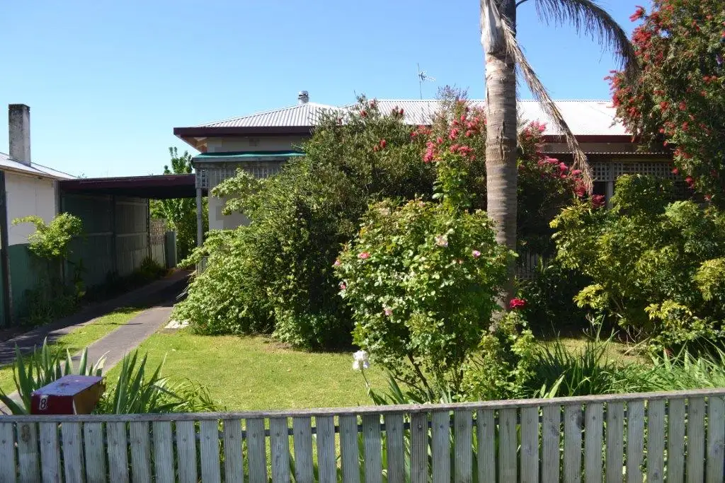 Main view of Homely semi-detached listing, 8 Brooks Street, Millicent SA 5280