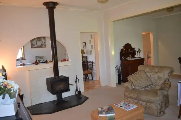 Fifth view of Homely semi-detached listing, 8 Brooks Street, Millicent SA 5280