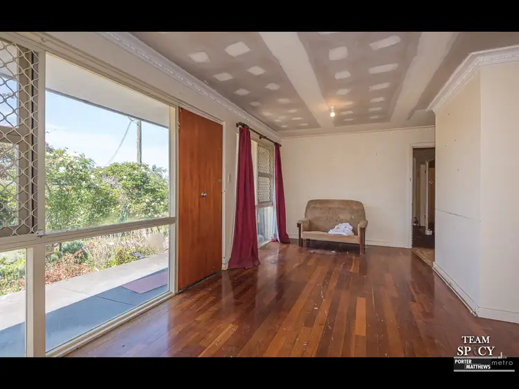 88 Dulwich St, Beckenham WA 6107