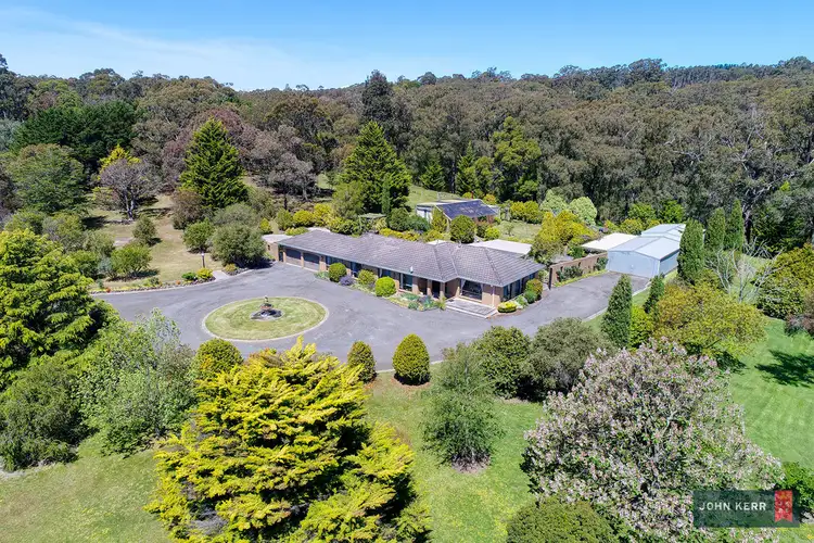 25 View Road, Hernes Oak VIC 3825