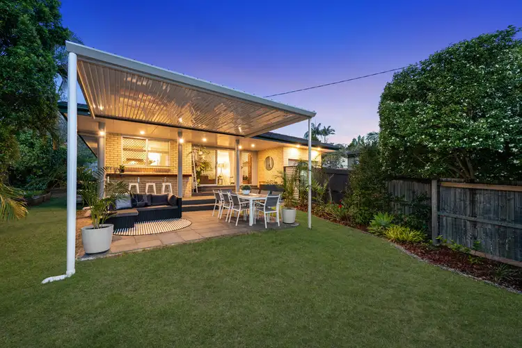 46 Camelia Avenue, Everton Hills QLD 4053