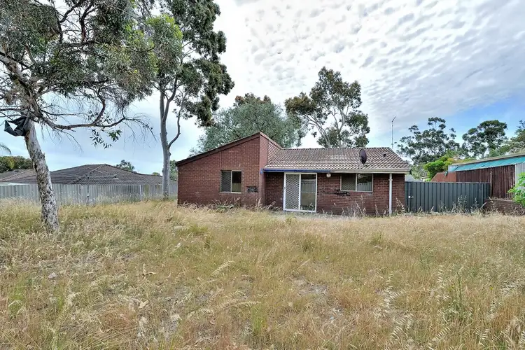 Fourth view of Homely house listing, 4 Gypsy Rise, Swan View WA 6056