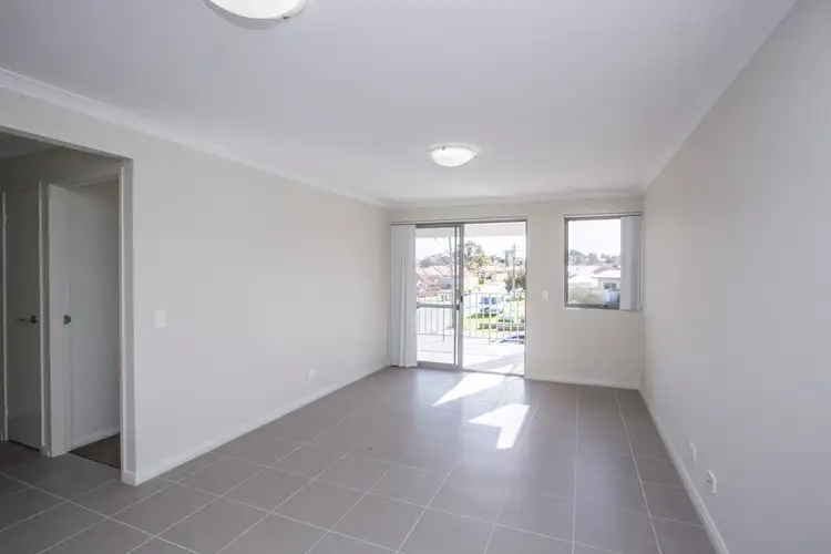 Third view of Homely apartment listing, 5/31 Stratton Street, Hamilton Hill WA 6163