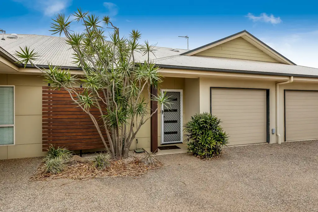 Main view of Homely unit listing, 2/13 Campbell Drive, Highfields QLD 4352