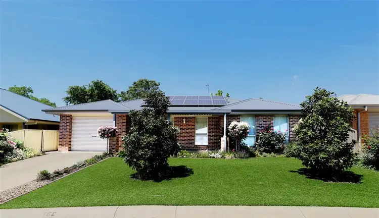 5 Chisholm Close, Tumut NSW 2720