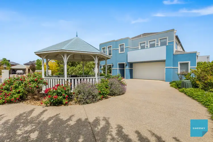 14 Heathcote Retreat, Caroline Springs VIC 3023