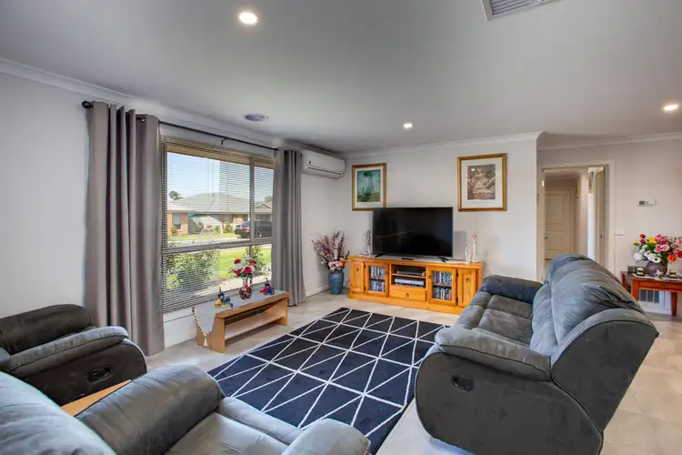 Sixth view of Homely house listing, 14 Gilson Place, Howlong NSW 2643