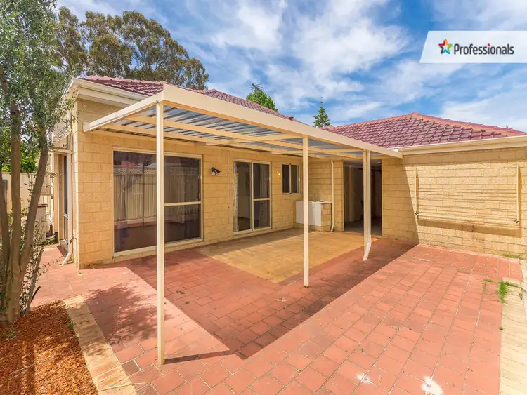 Seventh view of Homely house listing, 2/15 Queen Street, Bentley WA 6102