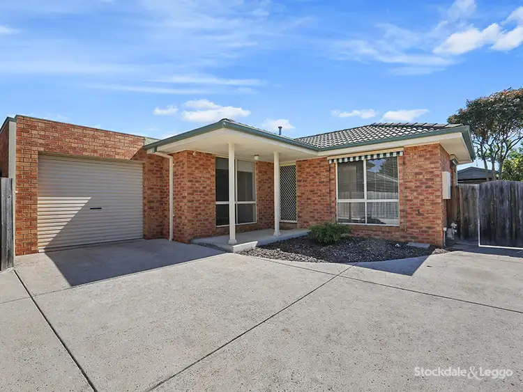 Main view of Homely unit listing, 2/2 Camira Court, Grovedale VIC 3216