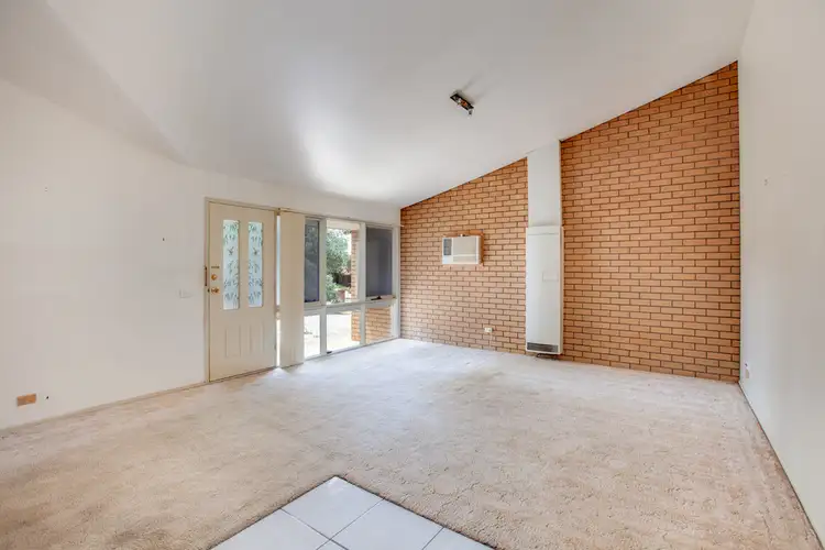 Third view of Homely townhouse listing, 1/7 Heckendorf Road, Wodonga VIC 3690