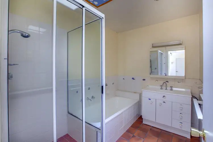 Seventh view of Homely townhouse listing, 1/7 Heckendorf Road, Wodonga VIC 3690