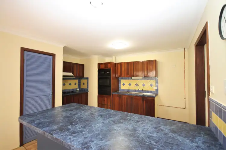 Sixth view of Homely house listing, 5 Crimp Crescent, Leschenault WA 6233