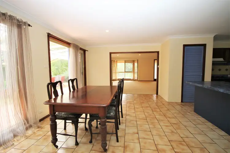 Seventh view of Homely house listing, 5 Crimp Crescent, Leschenault WA 6233