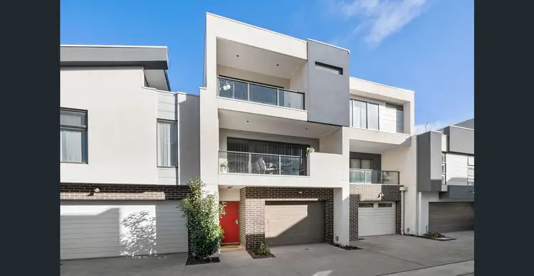 3/79 Lancefield Drive, Caroline Springs VIC 3023