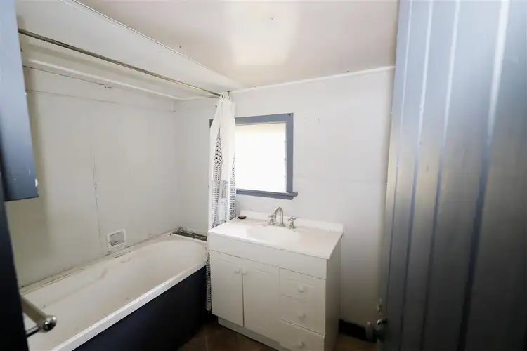 Sixth view of Homely house listing, 87 Simpson Street, Tumut NSW 2720