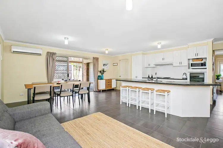 Sixth view of Homely house listing, 6 Bellairs Place, Koo Wee Rup VIC 3981