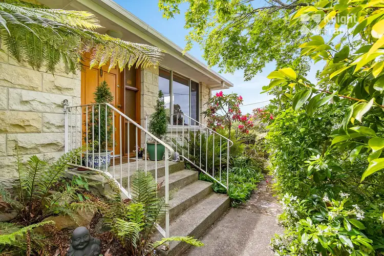 26 Cutana Parade, Snug TAS 7054