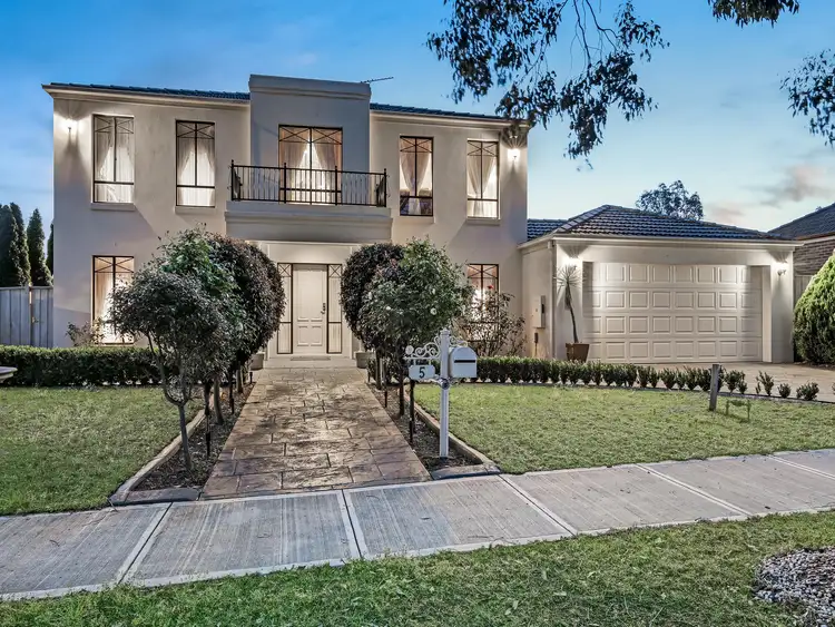 5 Burgundy Way, Narre Warren South VIC 3805