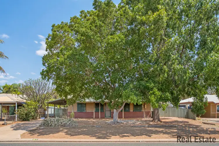 21 Campbell Crescent, Baynton WA 6714