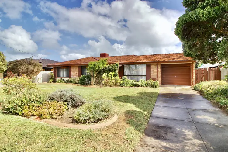18 Beermullah Way, Waikiki WA 6169