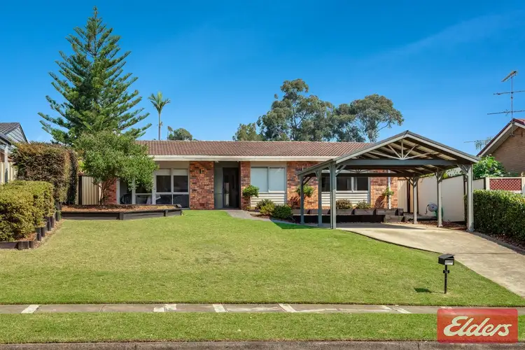 16 Hutchins Crescent, Kings Langley NSW 2147
