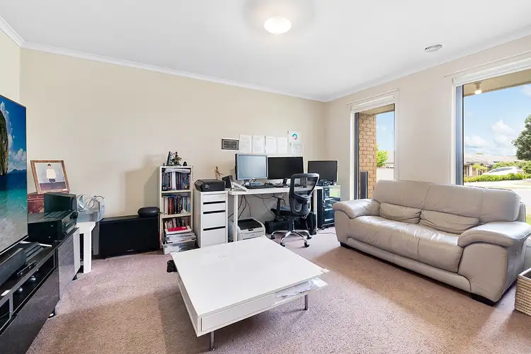 Sixth view of Homely house listing, 8 Avalon Crescent, Cranbourne East VIC 3977