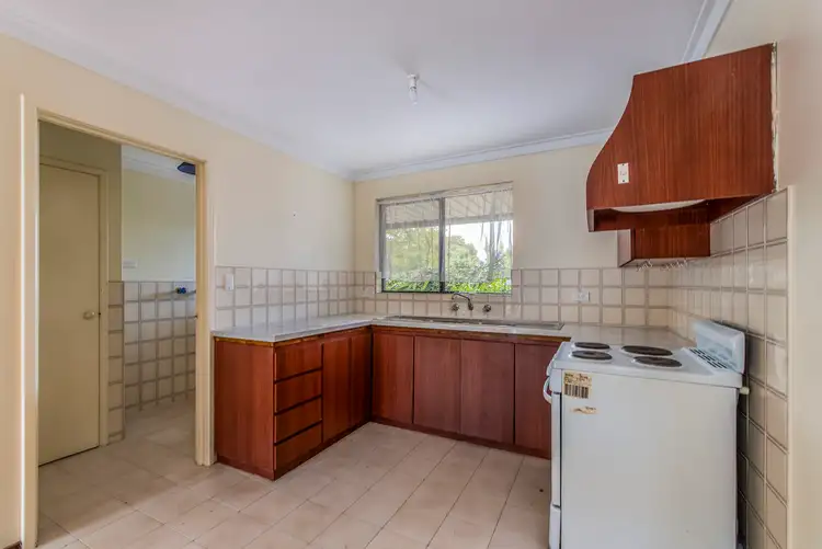 Seventh view of Homely house listing, 5-116 Montreal Street, White Gum Valley WA 6162