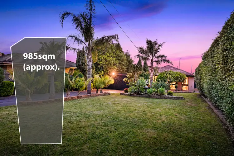 44 Stamford Crescent, Rowville VIC 3178