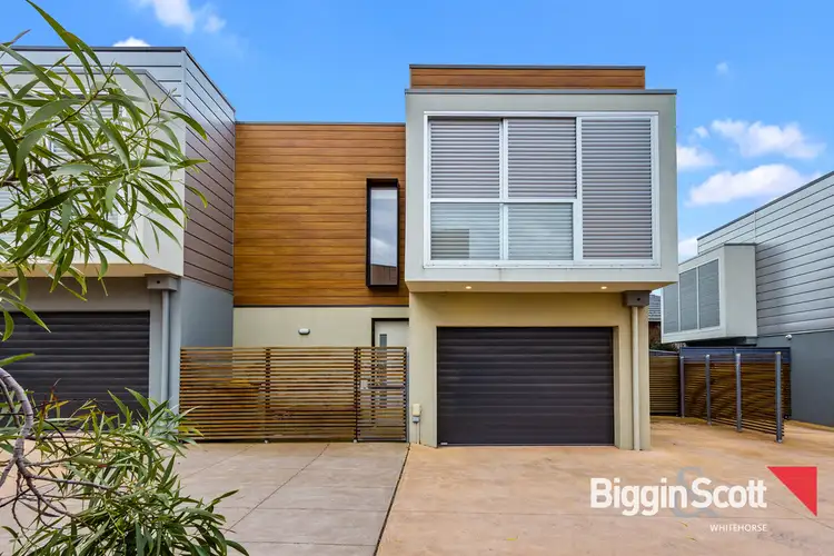2/55 Oriel Road, Ivanhoe VIC 3079