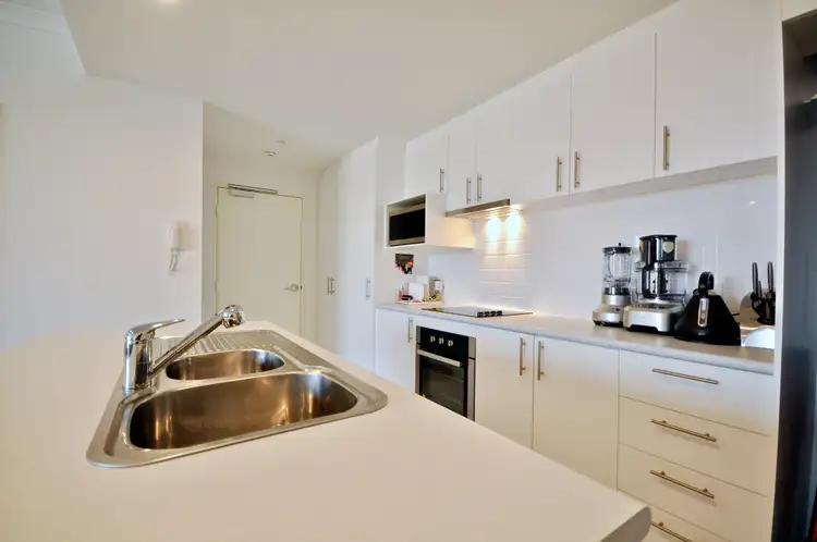Sixth view of Homely apartment listing, 3/102 Kent Street, Rockingham WA 6168
