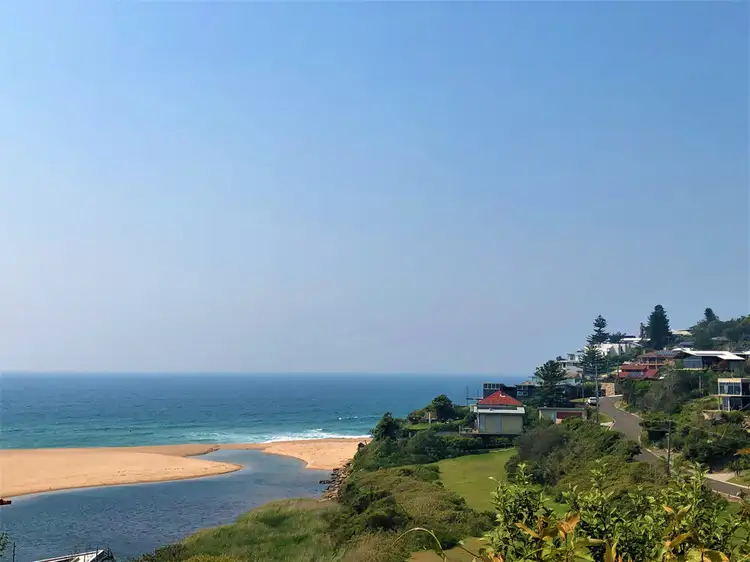 14 Beach Road, Stanwell Park NSW 2508
