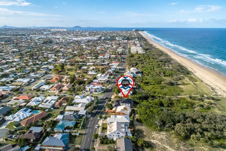 17 Oceanic Drive, Warana QLD 4575