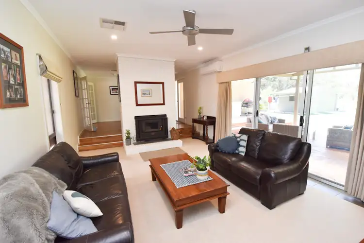 Fifth view of Homely house listing, 211 BURCHFIELD AVE, Deniliquin NSW 2710