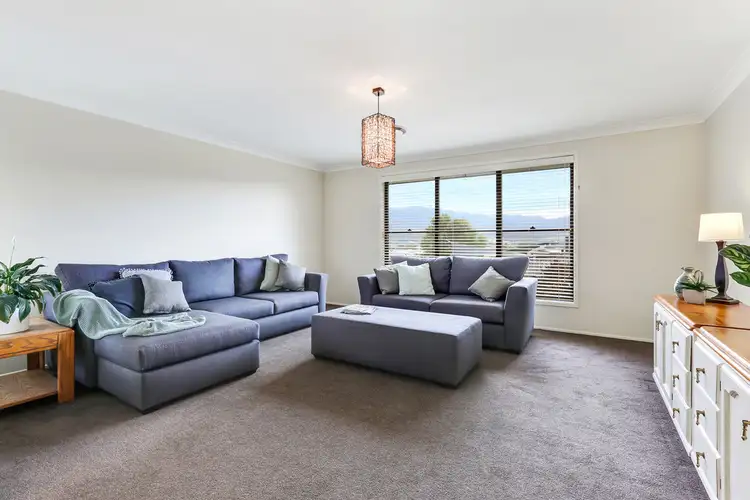 Fourth view of Homely house listing, 10 Weston Place, Horsley NSW 2530