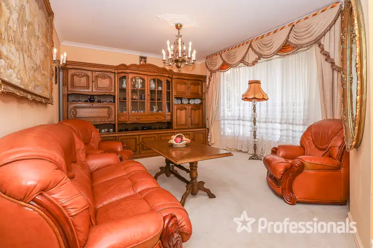 Fifth view of Homely house listing, 2 Falter Court, Marangaroo WA 6064