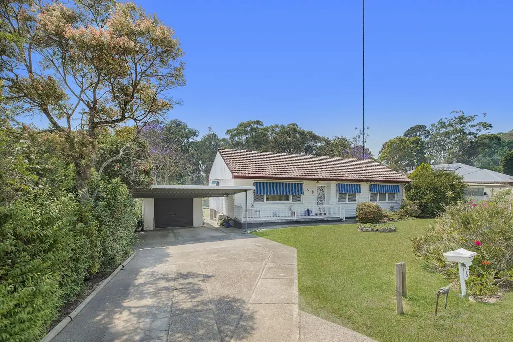 Main view of Homely house listing, 5 Southampton Avenue, Buttaba NSW 2283