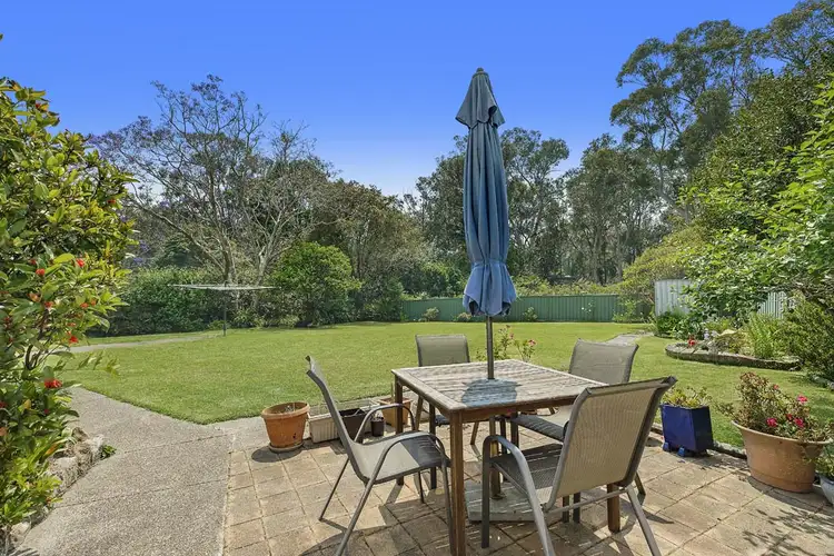 Second view of Homely house listing, 5 Southampton Avenue, Buttaba NSW 2283