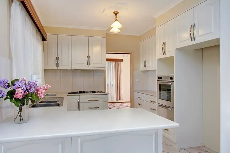 696 Old Sturt Highway, Glossop SA 5344