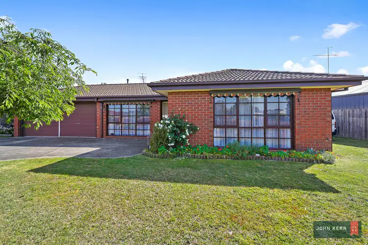 7 Jeeralang Avenue, Newborough VIC 3825