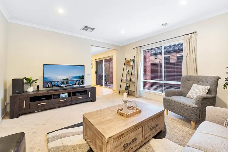 Sixth view of Homely house listing, 8 Wodalla Place, Lyndhurst VIC 3975