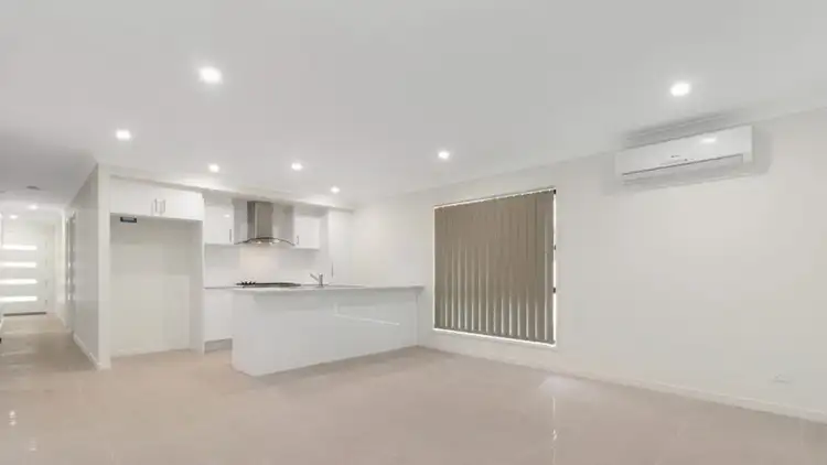 Second view of Homely house listing, 22 Walter Drive, Thornlands QLD 4164