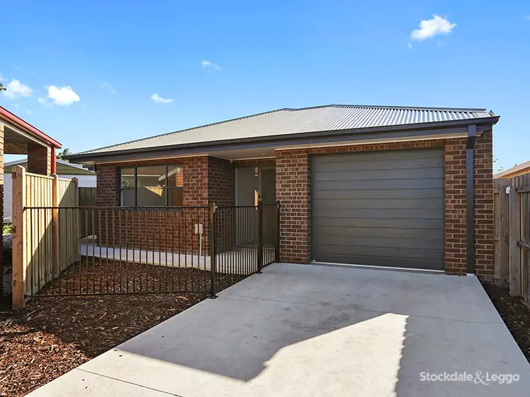2/7 Thrums Court, Hamlyn Heights VIC 3215