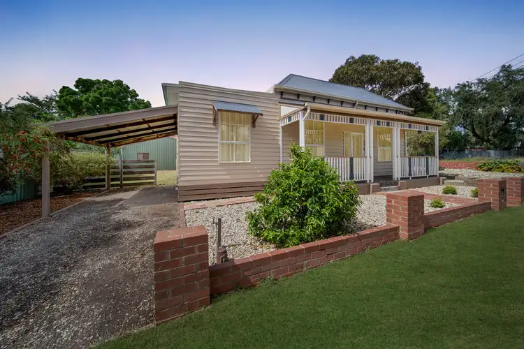 Second view of Homely house listing, 2 Reef Street, Eaglehawk VIC 3556