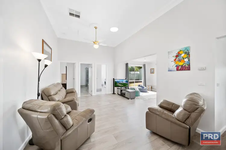 Fifth view of Homely house listing, 2 Reef Street, Eaglehawk VIC 3556