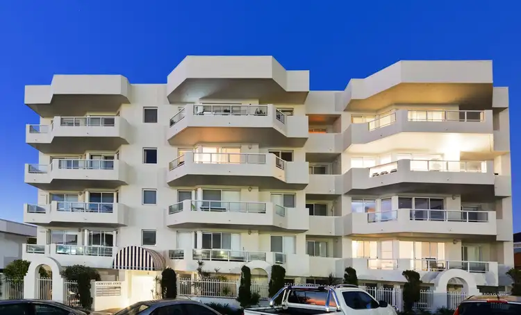 15/6 Eric Street, Cottesloe WA 6011